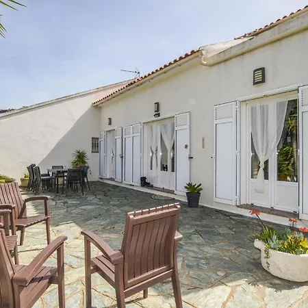 Stunning Home In St Florent With Outdoor Swimming Pool, Wifi And 5 Bedrooms *