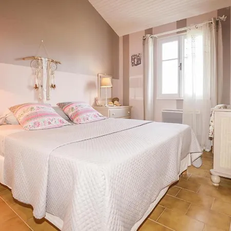 Stunning Home In St Florent With Outdoor Swimming Pool, Wifi And 5 Bedrooms Saint-Florent (Corsica)